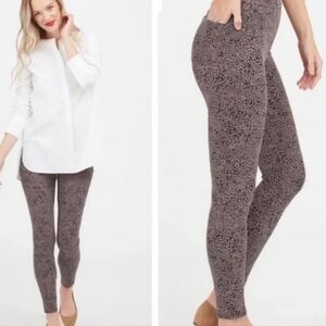 Spanx Size XS Ankle Jean-ish leggings Desert Dot pull on New NWT Slimming Brown